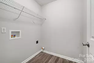 11207 Gold Pan Rd, Charlotte, NC 28215 - Photo 18