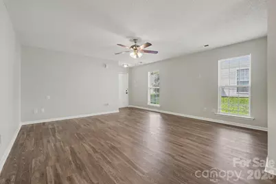 11207 Gold Pan Road, Charlotte, NC 28215 - Photo 12