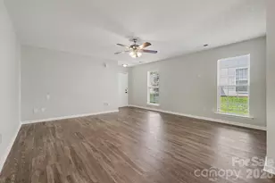 11207 Gold Pan Rd, Charlotte, NC 28215 - Photo 12