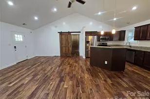 15 Tiki Wy, Candler, NC 28715 - Photo 2