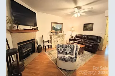 102 S Park Lane, Black Mountain, NC 28711 - Photo 16
