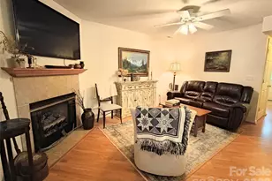 102 S Park Ln, Black Mountain, NC 28711 - Photo 16