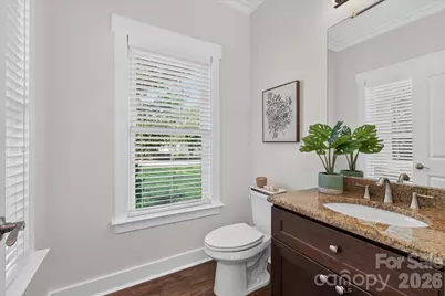 2562 Roseview Lane, Charlotte, NC 28205 - Photo 6
