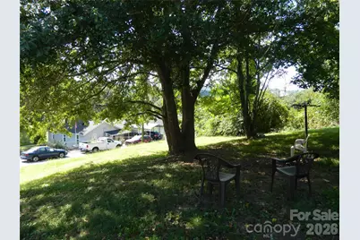 310 Reform Street SW, Lenoir, NC 28645 - Photo 14