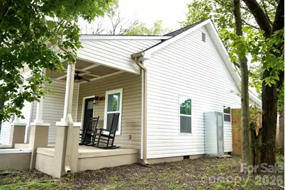 302 Cedar Street, Lancaster, SC 29720 - Photo 2