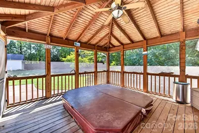 1442 Plumcrest Drive, Charlotte, NC 28216 - Photo 32