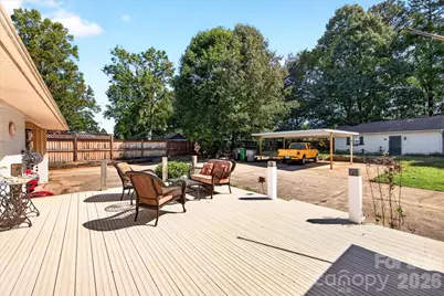1442 Plumcrest Drive, Charlotte, NC 28216 - Photo 30
