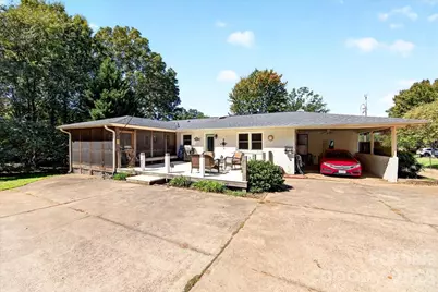 1442 Plumcrest Drive, Charlotte, NC 28216 - Photo 28
