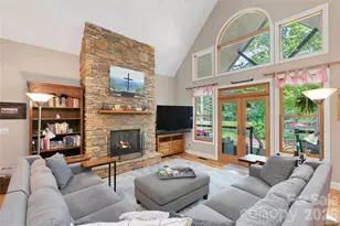 111 Kanunu Ct, Brevard, NC 28712 - Photo 10
