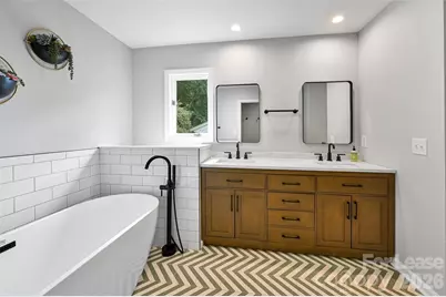108 Cloverleaf Lane, Asheville, NC 28803 - Photo 32