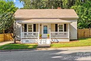 209 E Wilson Ave, Mooresville, NC 28115 - Photo 2