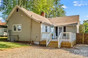 209 E Wilson Ave, Mooresville, NC 28115 - Photo 34