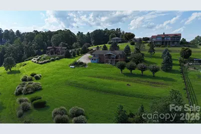 93 Orchard Hill, Saluda, NC 28773 - Photo 16