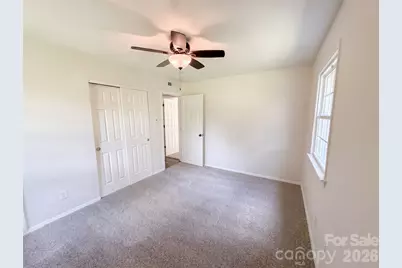 728 Milan Road E, Charlotte, NC 28216 - Photo 16