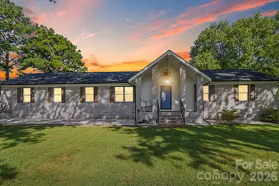 4410 Coddle Creek Drive, Concord, NC 28027 - Photo 2