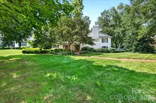 2200 Queens Rd E, Charlotte, NC 28207 - Photo 6