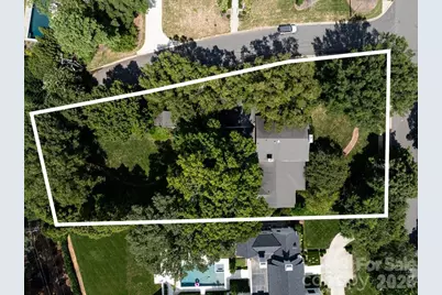 2200 Queens Road E, Charlotte, NC 28207 - Photo 2