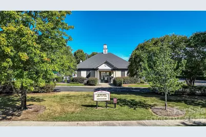12728 Planters Row Drive, Charlotte, NC 28278 - Photo 18