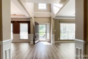 1112 Tranquil Falls Ln, Matthews, NC 28104 - Photo 2