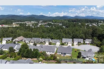 105 Creekwalk Lane, Hendersonville, NC 28792 - Photo 12