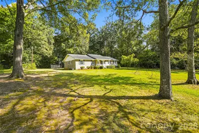 556 Oakhaven Drive, Lancaster, SC 29720 - Photo 4
