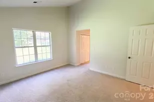 6223 Sunbridge Ct, Charlotte, NC 28269 - Photo 14