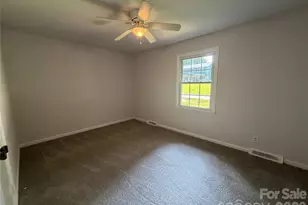 115 Redcoat Dr, Fort Mill, SC 29715 - Photo 4
