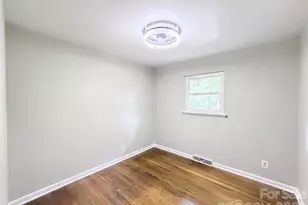 117 Robinson Ave, Matthews, NC 28104 - Photo 8