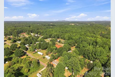 1028 Dorset Lane, Lincolnton, NC 28092 - Photo 30