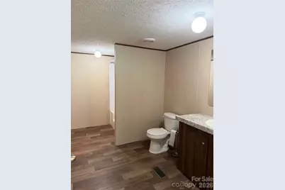 212 Mosley Road, Blacksburg, SC 29702 - Photo 6