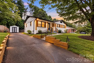 1539 Starbrook Drive, Charlotte, NC 28210 - Photo 2