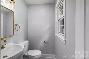 1539 Starbrook Dr, Charlotte, NC 28210 - Photo 10