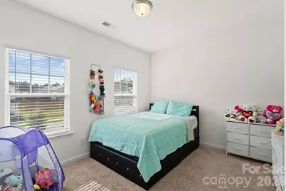 9011 Evercrisp Lane, Charlotte, NC 28215 - Photo 26