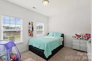 9011 Evercrisp Ln, Charlotte, NC 28215 - Photo 26