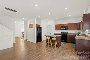 9011 Evercrisp Ln, Charlotte, NC 28215 - Photo 18