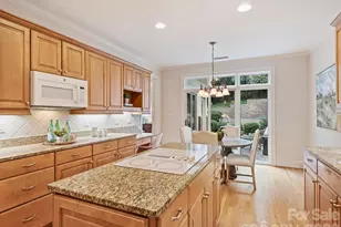 8929 Challis Hill Ln, Charlotte, NC 28226 - Photo 24
