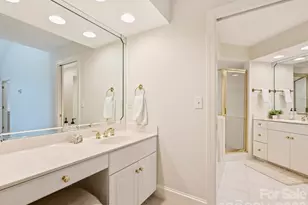 8929 Challis Hill Ln, Charlotte, NC 28226 - Photo 32