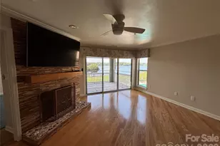 1332 Torrence Cir, Davidson, NC 28036 - Photo 14