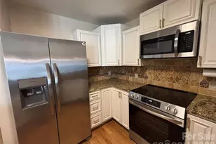 1332 Torrence Cir, Davidson, NC 28036 - Photo 18