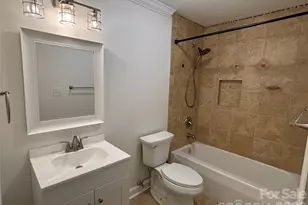 1332 Torrence Cir, Davidson, NC 28036 - Photo 30