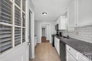 8006 Sheringham Way, Charlotte, NC 28227 - Photo 16