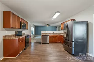 5045 Ashley Pl Dr, Bessemer City, NC 28016 - Photo 16