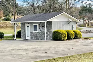 934 Rutherford Rd, Marion, NC 28752 - Photo 1