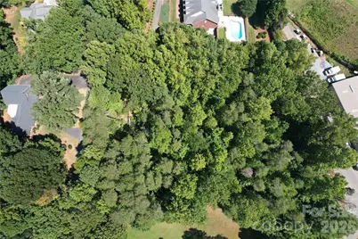 3924 Deer Run Drive NE, Conover, NC 28613 - Photo 2