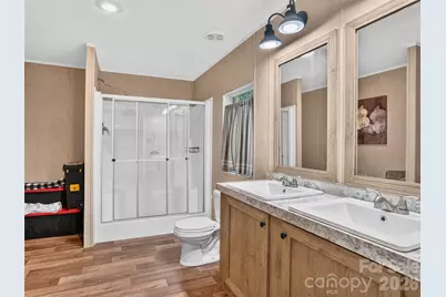 117 Eade Road, Hendersonville, NC 28792 - Photo 16
