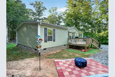 117 Eade Road, Hendersonville, NC 28792 - Photo 2