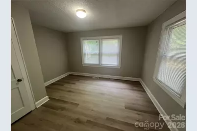 1107 W Davidson Avenue, Gastonia, NC 28052 - Photo 10