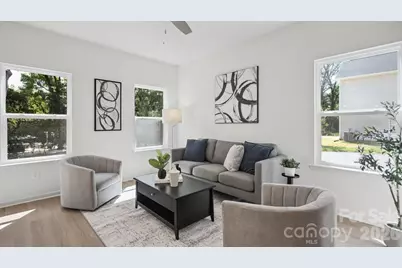 727 Key Street W, Charlotte, NC 28208 - Photo 6