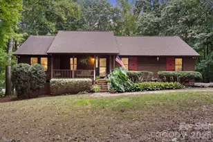 160 Palomino Trail, Mount Holly, NC 28120 - Photo 2