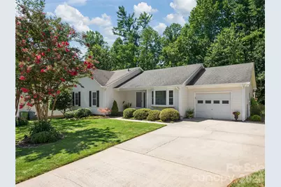 22 Southchase Drive, Fletcher, NC 28732 - Photo 2